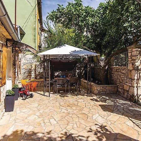 Apartamento Holiday House Carpe Diem Pula Exterior foto